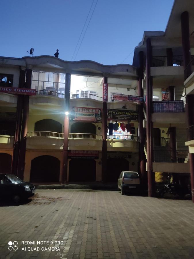 City Crown Guest House Sundarnagar Dış mekan fotoğraf
