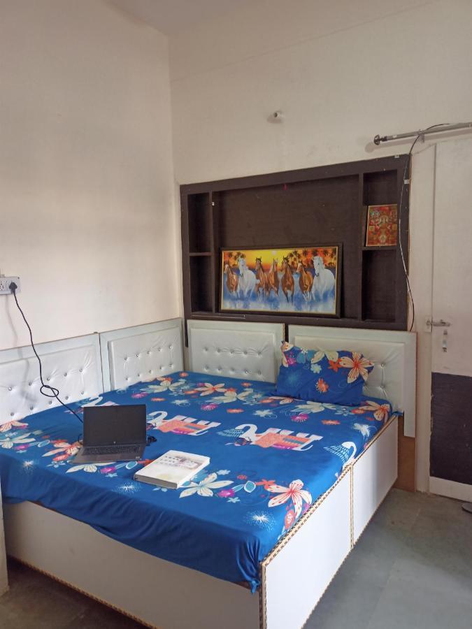City Crown Guest House Sundarnagar Oda fotoğraf